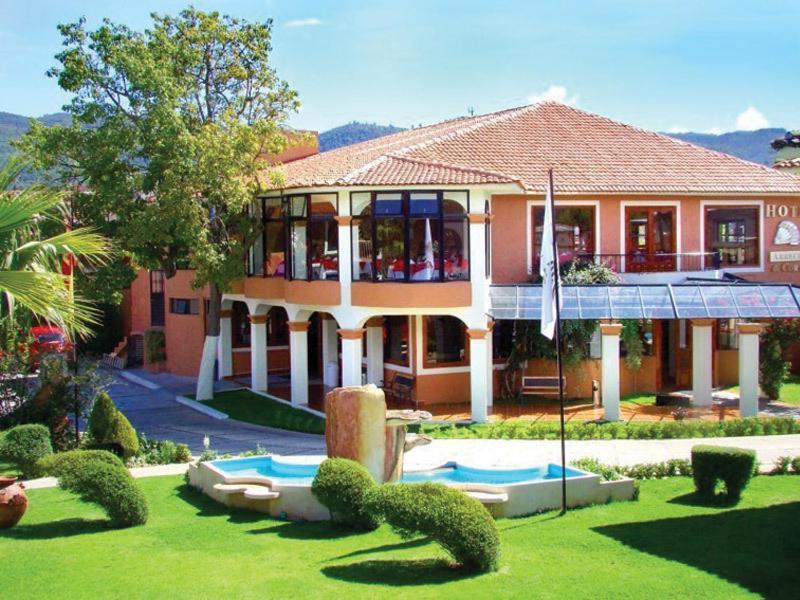 Hotel Arrecife De Coral San Cristóbal de Las Casas Dış mekan fotoğraf