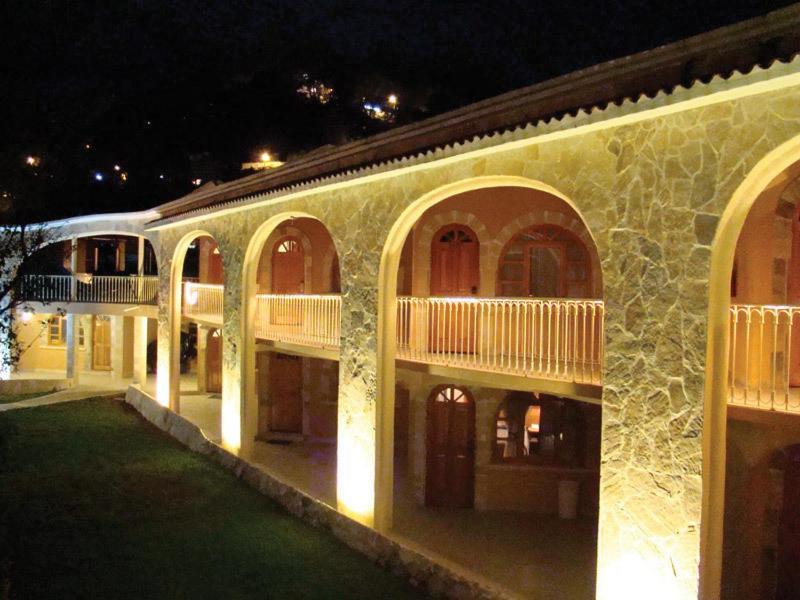 Hotel Arrecife De Coral San Cristóbal de Las Casas Dış mekan fotoğraf